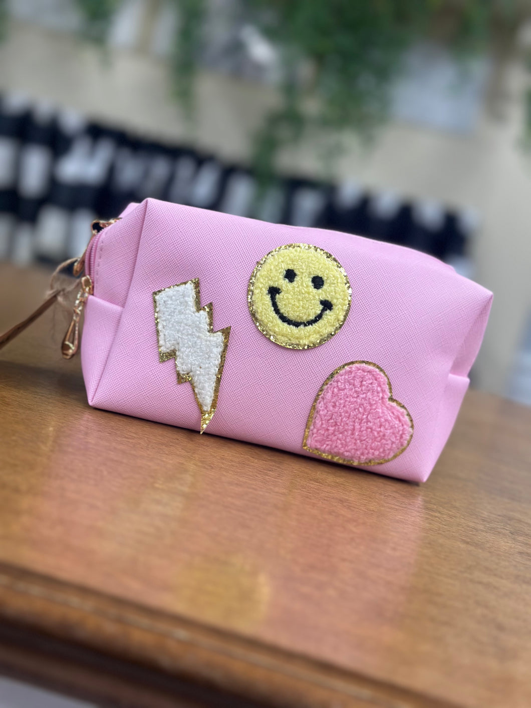 All Smiles Bag in Pink